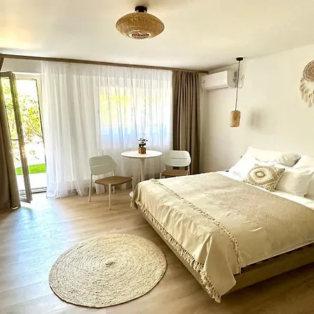 Villa Antara Szeged Esterno foto