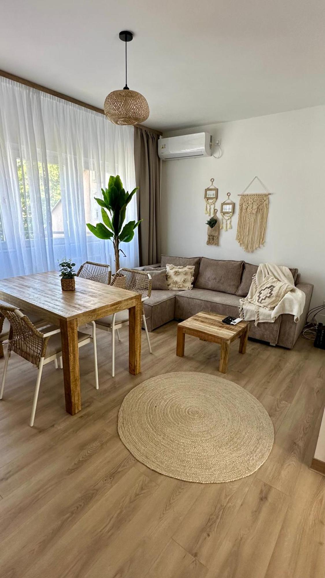 Apartment Antara